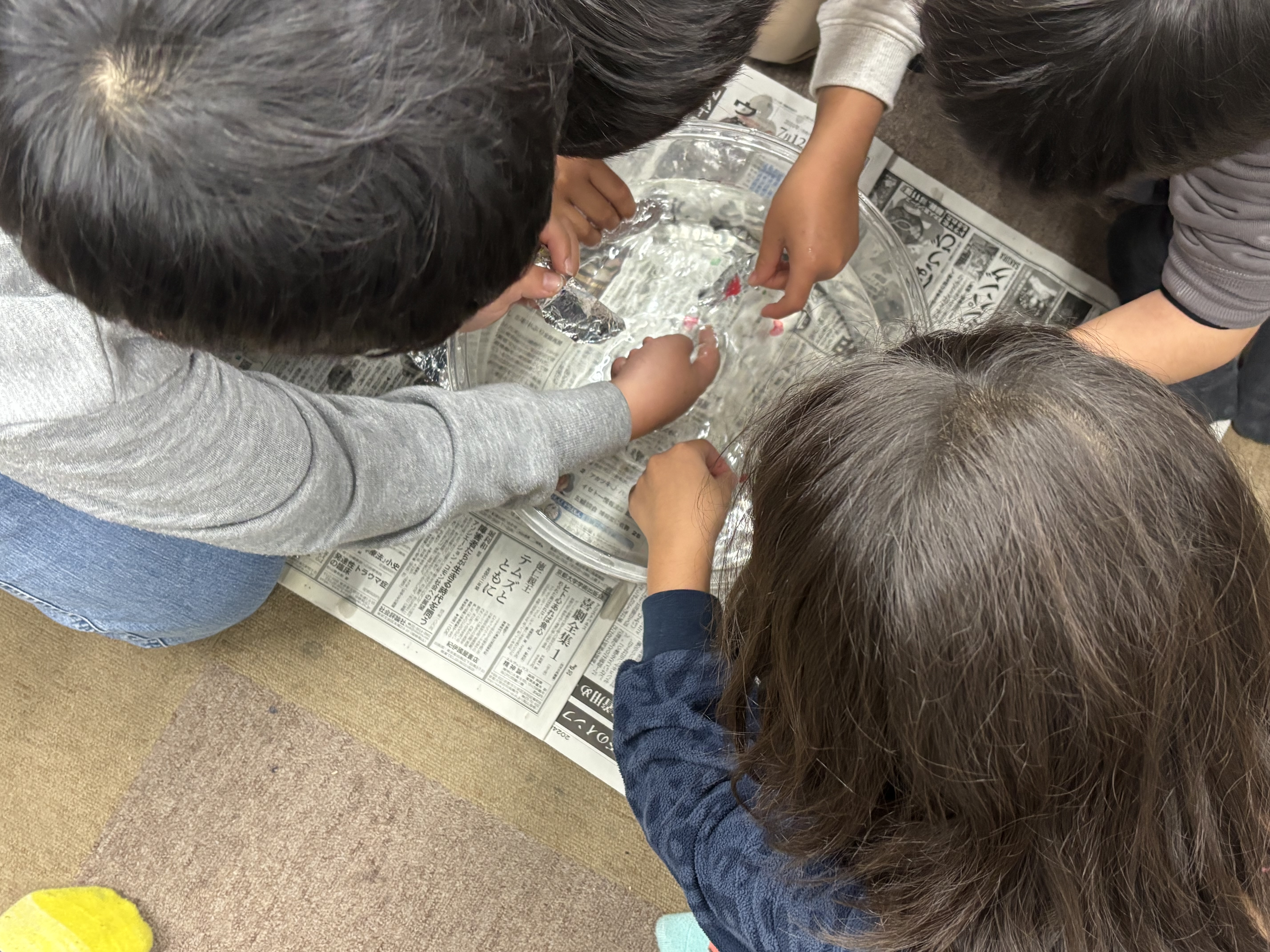 サイエンス教室【水に絵を書こう！】 アイキャッチ画像