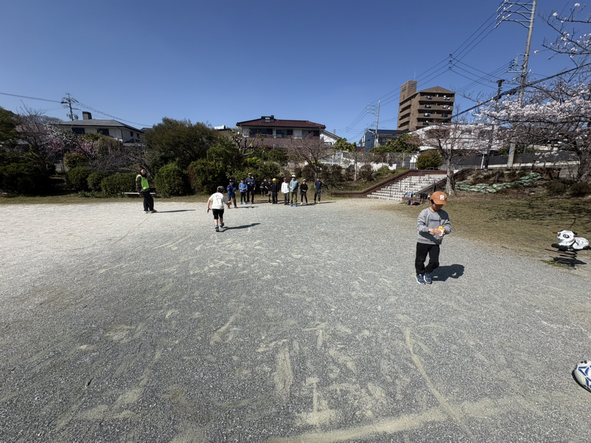 思いっきり外遊び【紙コップリレー】 画像